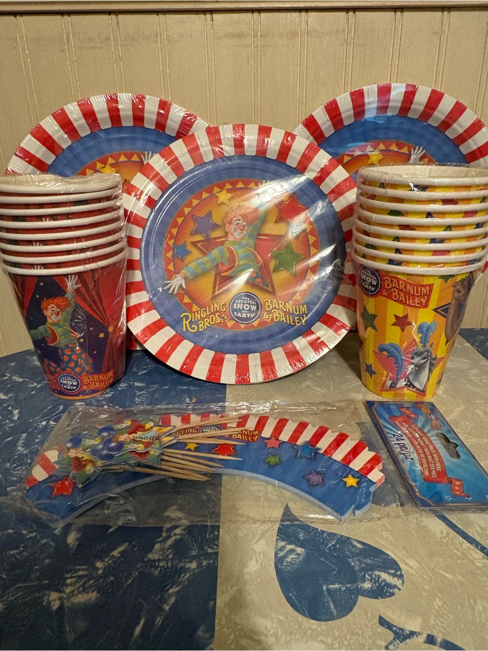 Ringling Bros. Barnum & Bailey Red Circus  Clown Party Supplies Plates and Cups